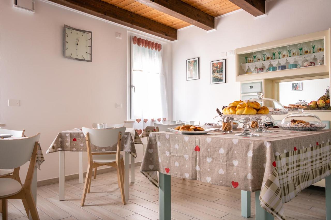La Casa Di Santino Bed & Breakfast Comacchio Ngoại thất bức ảnh